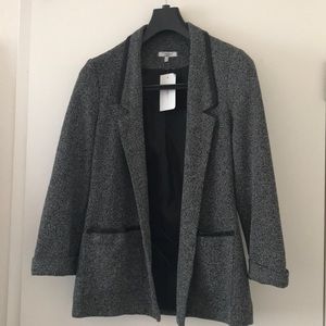 Grey tweed blazer